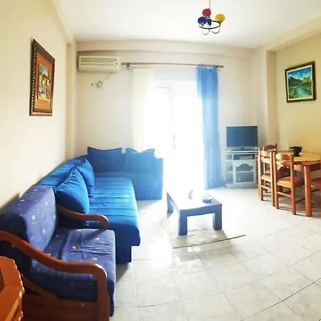 Casa Kevin 2 - Well Connected, Well Lit, Balcony Apartment Sarande
